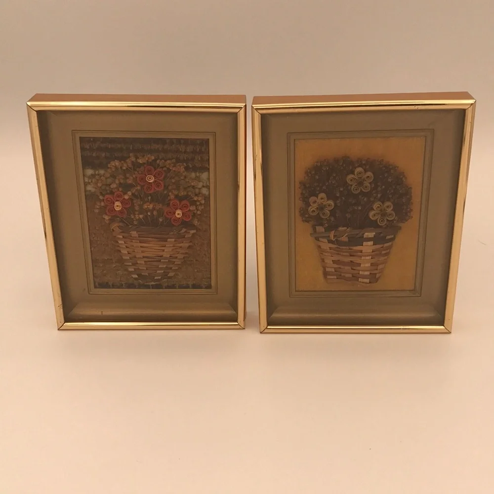 Set of 2 Vintage‎ Framed Handmade Quilled Flowers in Woven Baskets